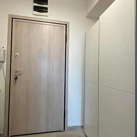 New Luminious Apartment-free Private Parking * Skopje