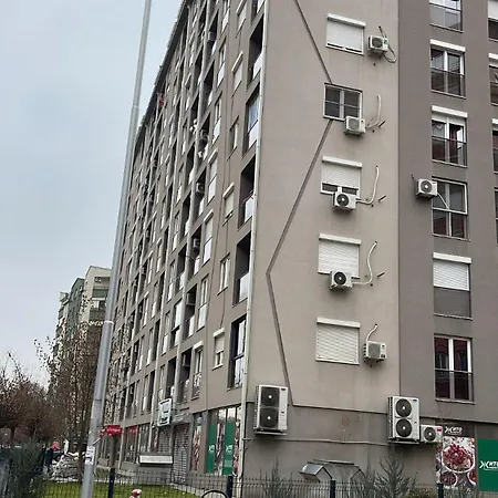 Apartment New Luminious Apartment-free Private Parking
